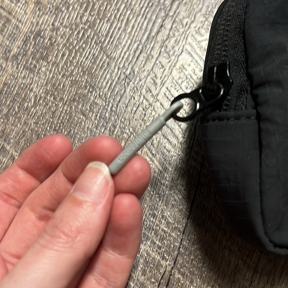 Like New Lululemon Mini Belt Bag - Picture 4 of 7